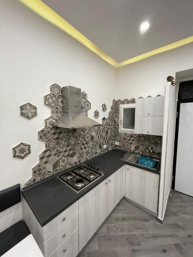 Isabel Home Nápoles Exterior foto